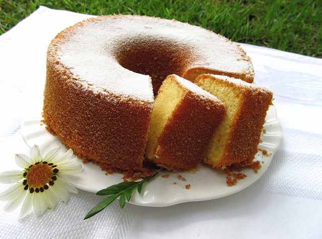 bolo de creme de leite